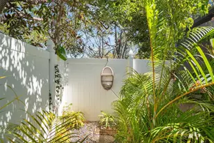 3196 Crystal Lakes Ct, Sarasota, FL 34235 - Photo 33