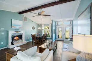 3196 Crystal Lakes Ct, Sarasota, FL 34235 - Photo 9