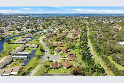 6204 Heritage Lane, Bradenton, FL 34209 - Photo 3