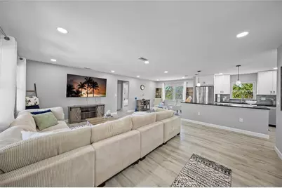 691 Gulf Bay Road, Longboat Key, FL 34228 - Photo 11