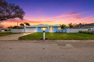 912 21st Ave W, Palmetto, FL 34221 - Photo 1