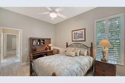 7310 Chatsworth Court, University Park, FL 34201 - Photo 31