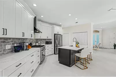 11710 Soft Rush Terrace, Lakewood Ranch, FL 34202 - Photo 9