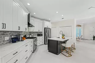 11710 Soft Rush Terrace, Lakewood Ranch, FL 34202 - Photo 9