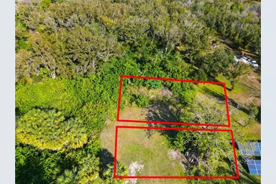 7560 19th Street E, Sarasota, FL 34243 - Photo 7