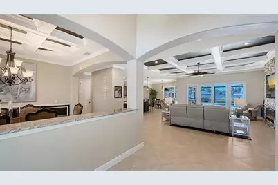 4709 Vasca Drive, Sarasota, FL 34240 - Photo 7