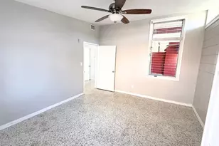 3365 Melody Ln, Sarasota, FL 34237 - Photo 13