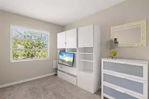 2039 Canal Dr, Bradenton, FL 34207 - Photo 7