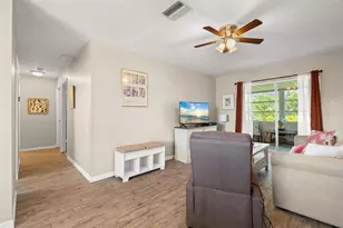 2039 Canal Dr, Bradenton, FL 34207 - Photo 5