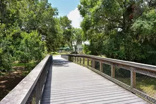 7919 Limestone Ln, Sarasota, FL 34233 - Photo 85