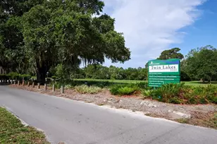 7919 Limestone Ln, Sarasota, FL 34233 - Photo 33