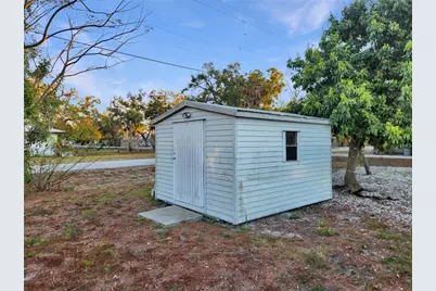 3913 Chestnut Avenue, Sarasota, FL 34234 - Photo 15