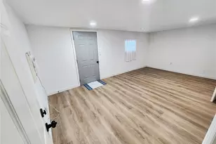 3913 Chestnut Ave, Sarasota, FL 34234 - Photo 13