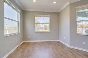 7431 Aguila Dr, Sarasota, FL 34240 - Photo 7