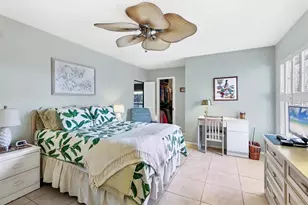 5603 Creekwood Dr, Sarasota, FL 34233 - Photo 19