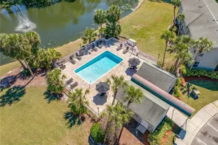 8114 45th Ct E, Sarasota, FL 34243 - Photo 15