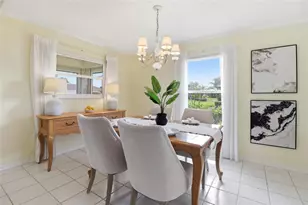 7427 Carnoustie Dr, Sarasota, FL 34238 - Photo 9