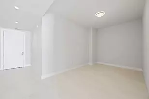 301 1st St S, Saint Petersburg, FL 33701 - Photo 31