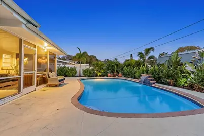 3018 Browning Street, Sarasota, FL 34237 - Photo 39