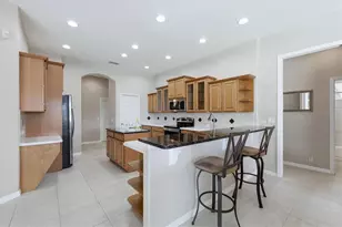 811 Amaryllis Ln, Venice, FL 34292 - Photo 11