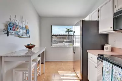 2901 64th Street W #101, Bradenton, FL 34209 - Photo 9