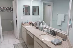 5223 Villa Majorca Ct, Sarasota, FL 34235 - Photo 17