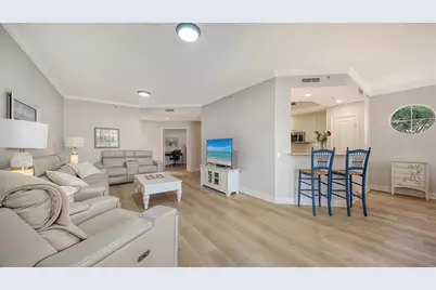 5235 Parisienne Place #101B28, Sarasota, FL 34238 - Photo 5