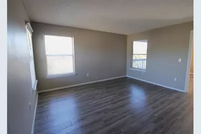 8115 45th Court E #7, Sarasota, FL 34243 - Photo 7