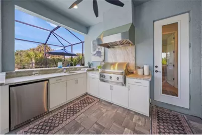 10345 Canaveral Circle, Sarasota, FL 34241 - Photo 5