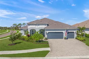 10345 Canaveral Cir, Sarasota, FL 34241 - Photo 7