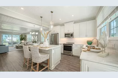 12413 Gulf Breeze Terrace, Cortez, FL 34215 - Photo 11