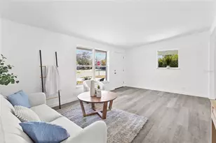 4124 60th St Ct W, Bradenton, FL 34209 - Photo 7