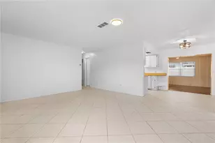 2814 20th Ave Dr W, Bradenton, FL 34205 - Photo 5