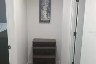 619 Spring Lakes Blvd, Bradenton, FL 34210 - Photo 9