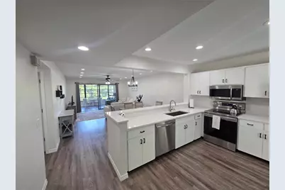 619 Spring Lakes Boulevard, Bradenton, FL 34210 - Photo 3