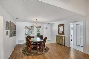 3416 Montilla Ct, Sarasota, FL 34232 - Photo 5