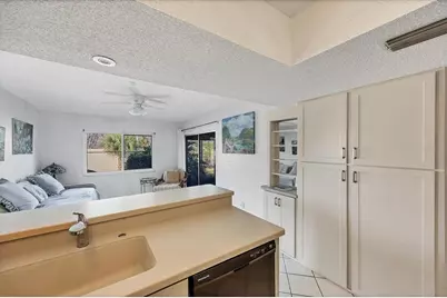 3416 Montilla Court #8405, Sarasota, FL 34232 - Photo 9