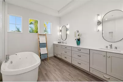 4677 Antrim Drive, Sarasota, FL 34240 - Photo 25