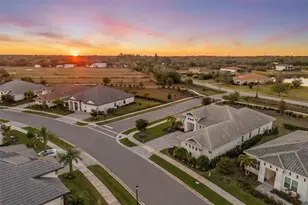 4677 Antrim Dr, Sarasota, FL 34240 - Photo 81