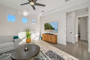 4677 Antrim Dr, Sarasota, FL 34240 - Photo 39