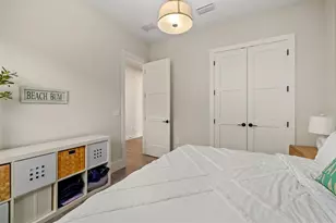 4677 Antrim Dr, Sarasota, FL 34240 - Photo 47