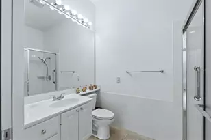 5894 Benevento Dr, Sarasota, FL 34238 - Photo 21