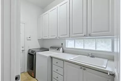 5894 Benevento Drive, Sarasota, FL 34238 - Photo 23