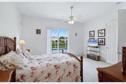 5894 Benevento Drive, Sarasota, FL 34238 - Photo 15