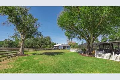 7610 Saddle Creek Trail, Sarasota, FL 34241 - Photo 19