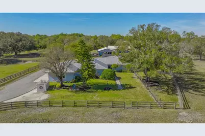 7610 Saddle Creek Trail, Sarasota, FL 34241 - Photo 11