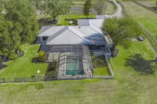 7610 Saddle Creek Trail, Sarasota, FL 34241 - Photo 37