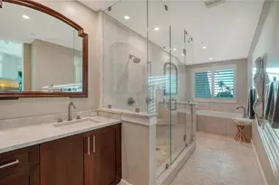 2165 Gulf of Mexico Dr, Longboat Key, FL 34228 - Photo 17