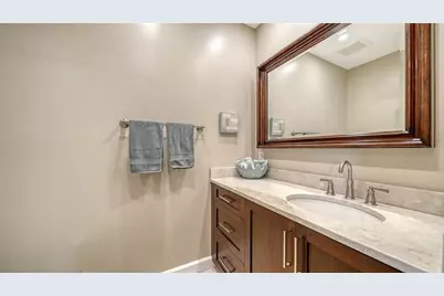 2165 Gulf Of Mexico Drive #115, Longboat Key, FL 34228 - Photo 23