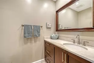 2165 Gulf of Mexico Dr, Longboat Key, FL 34228 - Photo 23